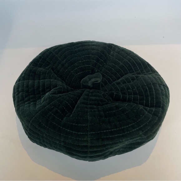 Vintage Green Velvet Beret Made in Italy - Picture 7 of 9